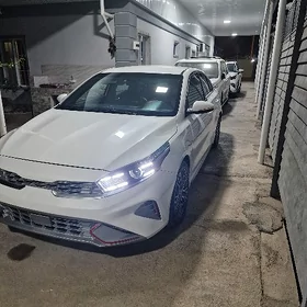 Kia Forte 2023