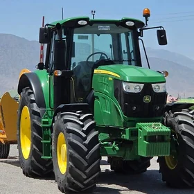 John Deere 2021