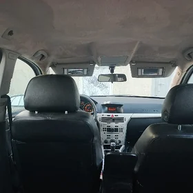 Opel Astra 2008