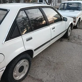 Opel Tigra 1984