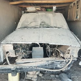 Jeep Cherokee 1990 zapcas