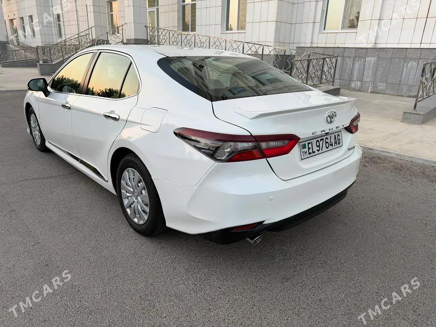 Toyota Camry 2023 - 1