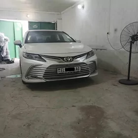 Toyota Camry 2022