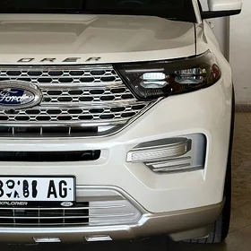 Ford Explorer 2023