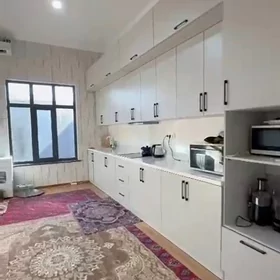Çogonly uly ýola golaý