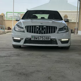 Mercedes-Benz 300CE 2008