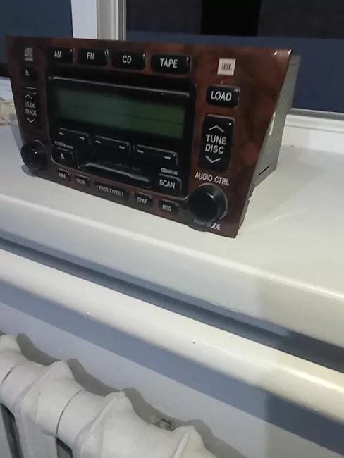 Magnitafon AVALON  JBL.