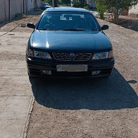 Nissan Maxima 1996