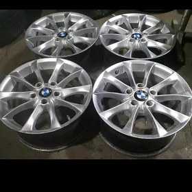 BMW diska r 17 standarit