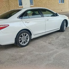 Toyota Camry 2017