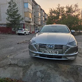 Hyundai Sonata 2021