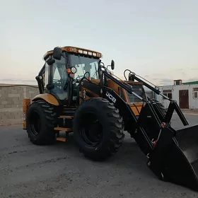 JCB 4CX ECO 2026