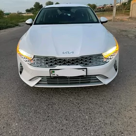Kia K5 2022
