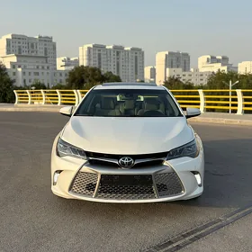 Toyota Camry 2017