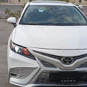 Toyota Camry 2023