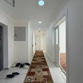Gurtly 1nji etaź 3komnat