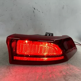 Kia Carnival yzky sag stopnik.