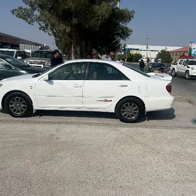 Toyota Camry 2003