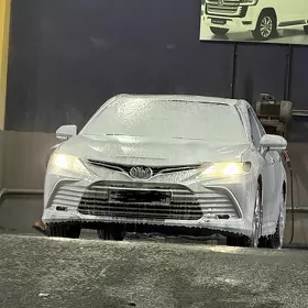 Toyota Camry 2022