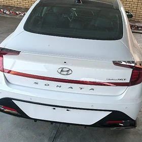 Hyundai Sonata 2022