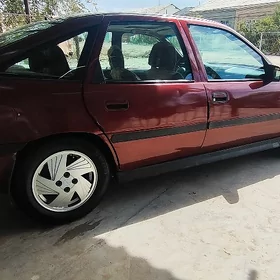 Opel Vectra 1992