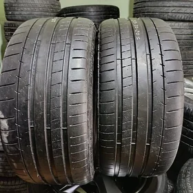 265 30 20 Michelin Teker