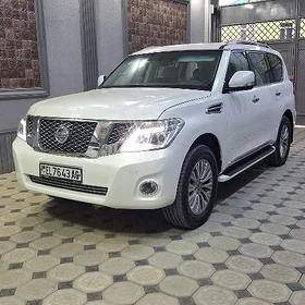 Nissan Patrol 2010