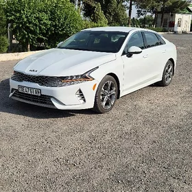 Kia K5 2023