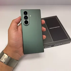 Samsung Fold 8 Ultra Yashyl