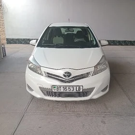 Toyota Yaris 2012
