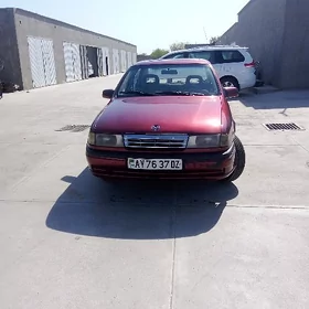 Opel Vectra 1990