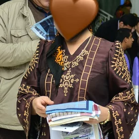 şantu 4 inne yakaly koynek
