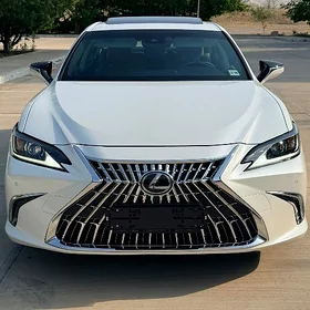 Lexus ES 350 2019