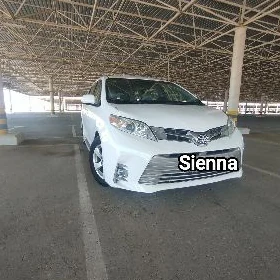 Toyota Sienna 2017