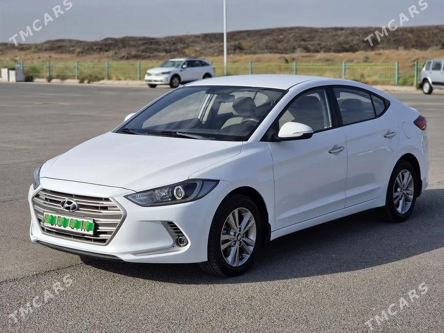 Hyundai Elantra 2018