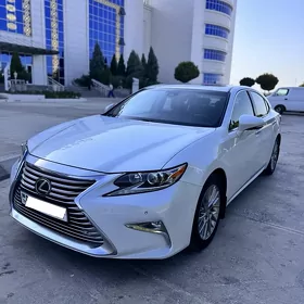 Lexus ES 350 2018
