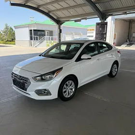 Hyundai Accent 2022