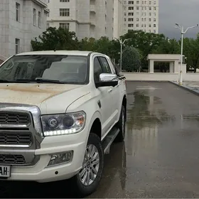Nissan Navara 2023