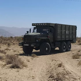 Ural 4320 2000