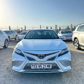 Toyota Camry 2022