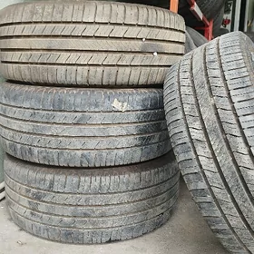 235 45 18 MICHELIN TEKER