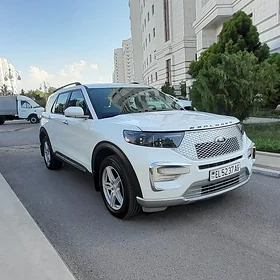 Ford Explorer 2021