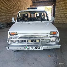 Lada Niva 1987