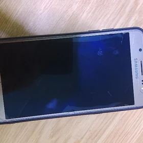 Samsung J5 (2016)