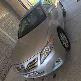 Toyota Camry 2010