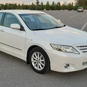 Toyota Camry 2010
