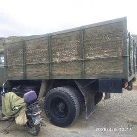 zil 130 bort