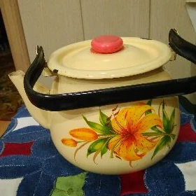 Чайник, битончик, кастрюля