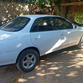 Toyota Carina 1994