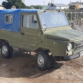 UAZ Profi 1993